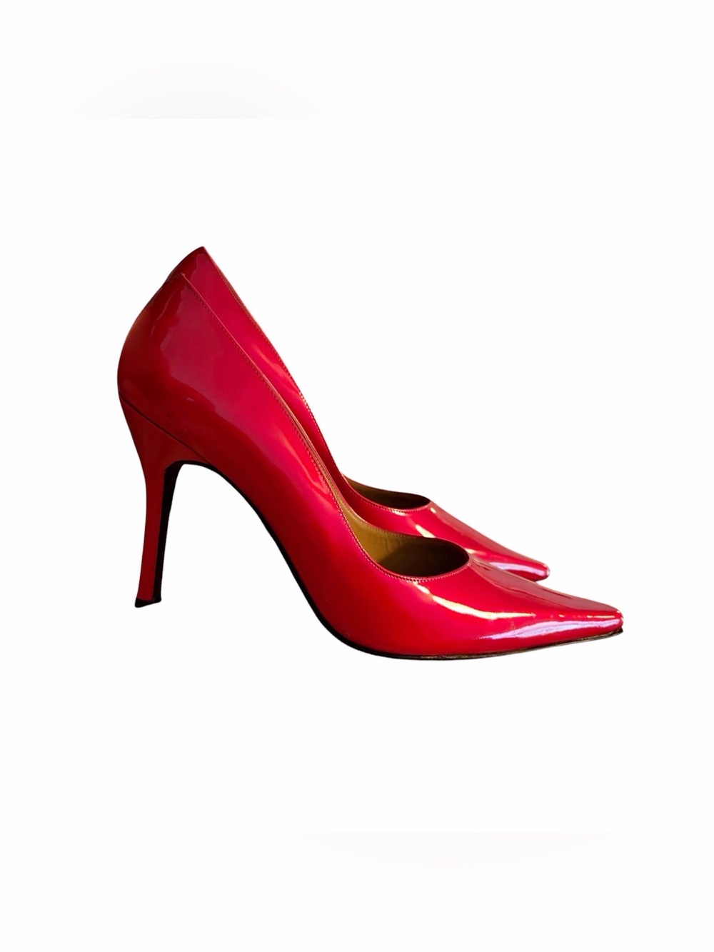 Gorgeous and Luxury cherry red patent leather Stuart Weitzman heels size 8.5